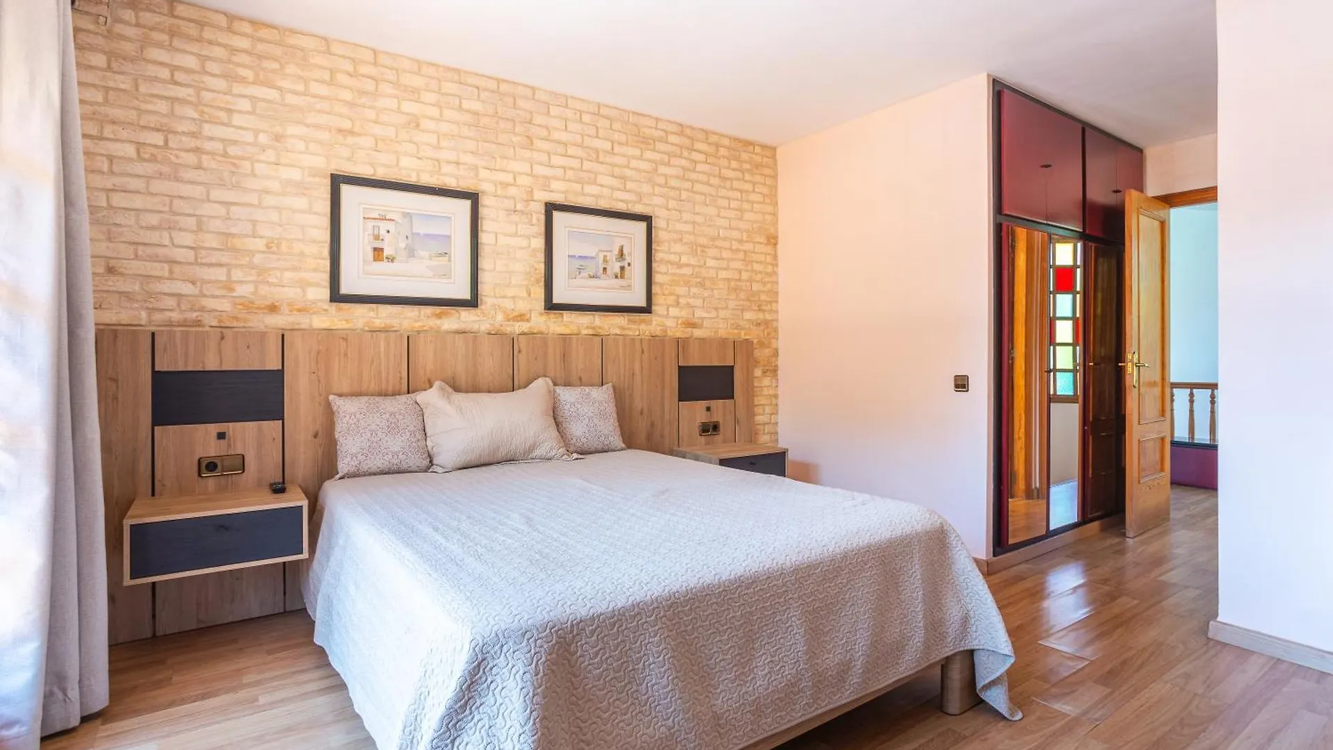 Picasso En Lloret يوريت دي مار